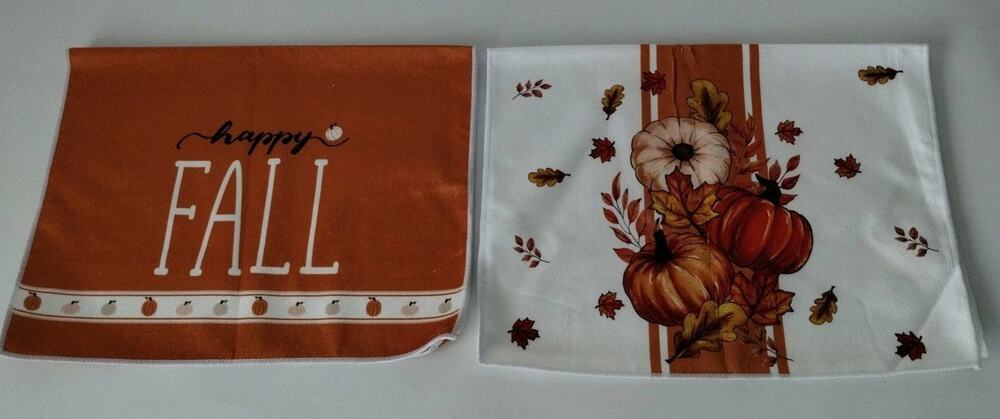 Set of 2 Kitchen Microfiber Hand Towels - Fall - Autumn - Pumpkins 24 x 16